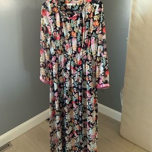 Floral long sleeve maxi dress
